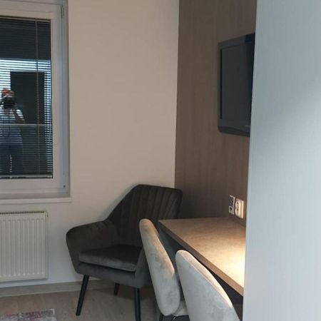 Privat Julia Hotel Vrbov Eksteriør billede